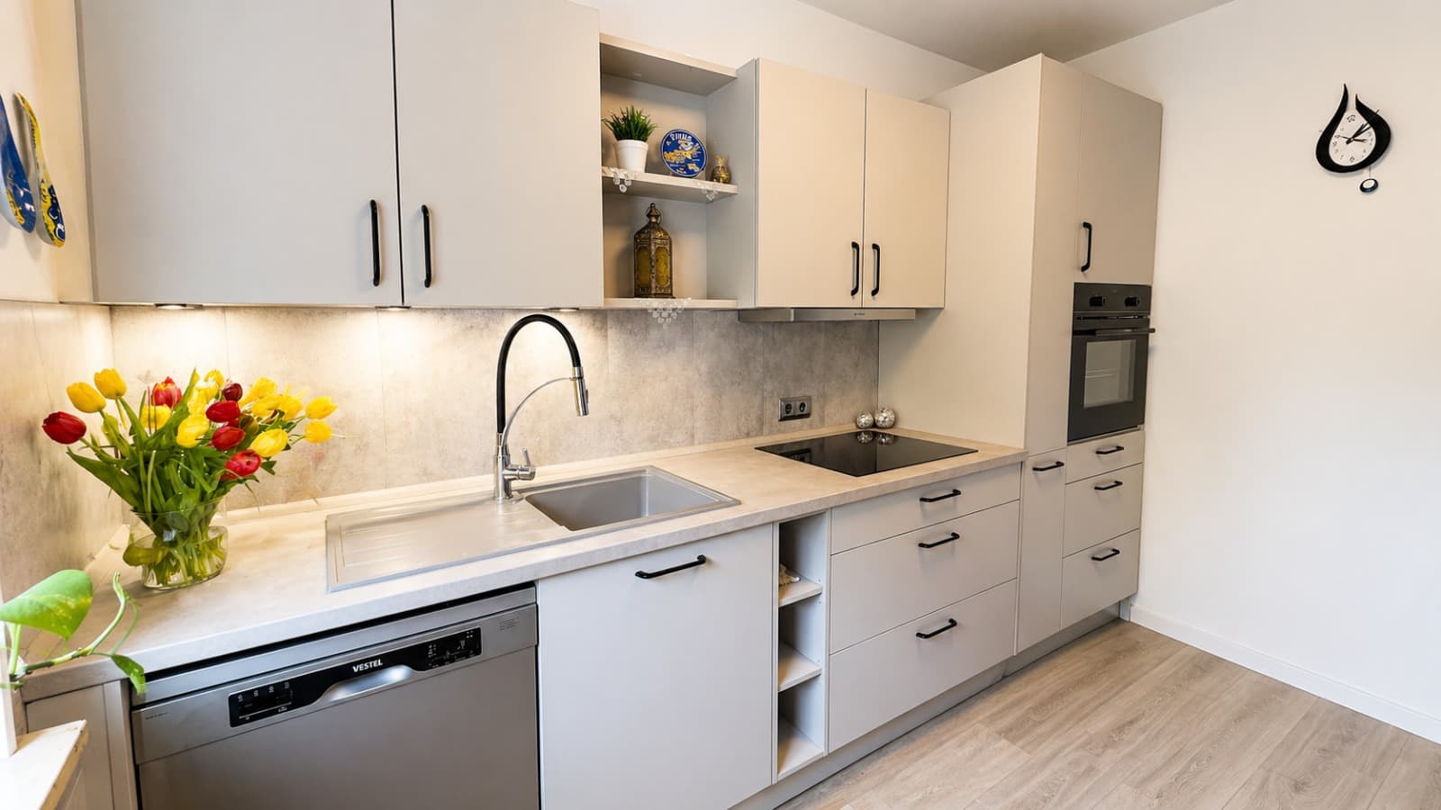 Modernes Reihenhaus in Ingolstadt: Garten, 6 Zimmer & PV-Anlage – Bild 9